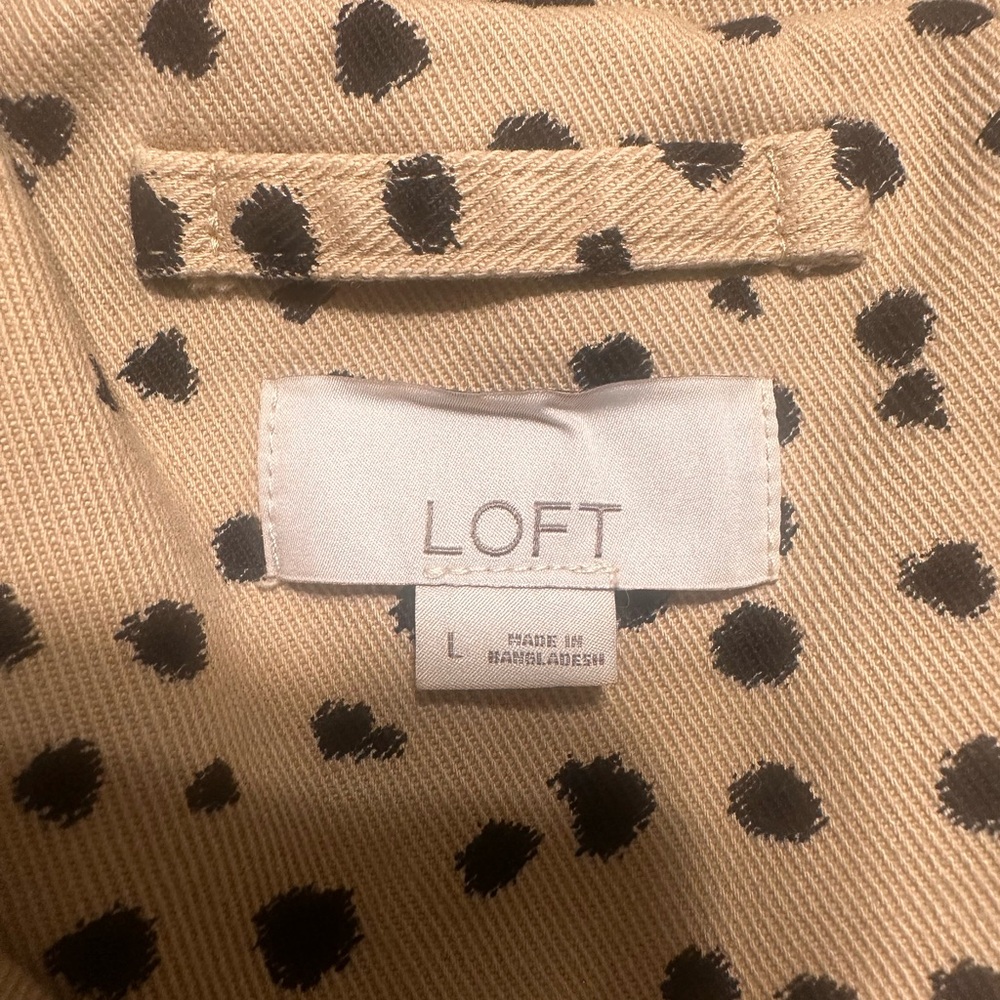 LOFT Animal Print Beige and Black Spotted Jean Jacket Size Large - Picture 6 of 7